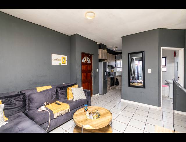 2 BEDROOM APARTMENT FOR SALE IN PARKLANDS